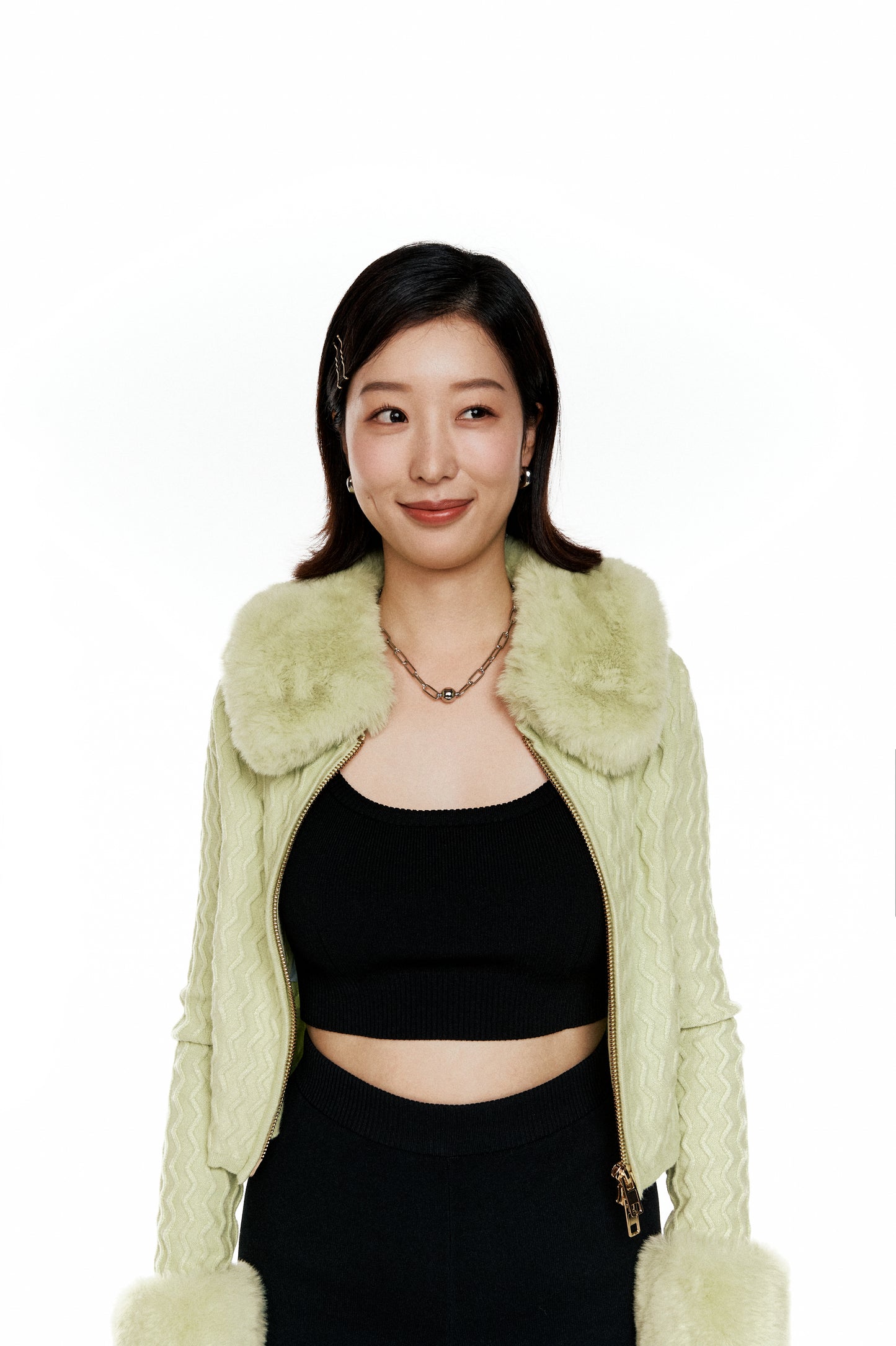 볼드 실버 세미 후프 귀걸이